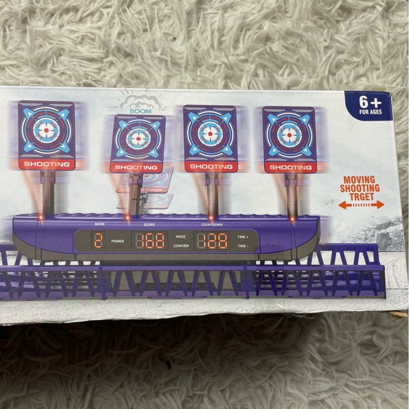 Shooting  Digital Target With Elite/Mega/Rival Darts / 4 Play Modes - Picture 1 of 5